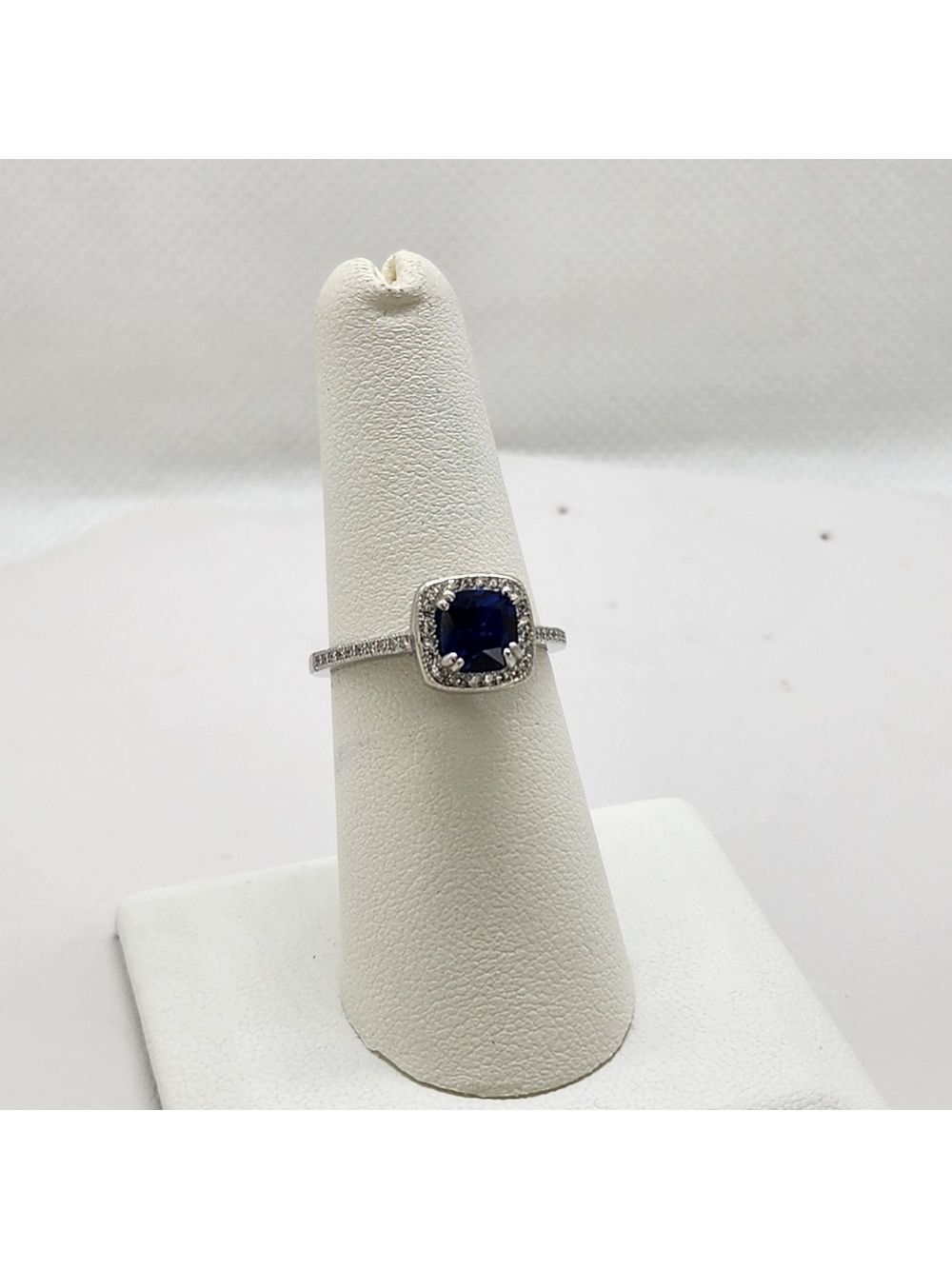 Brand New Sterling Silver 925 Blue Gemstone Ring